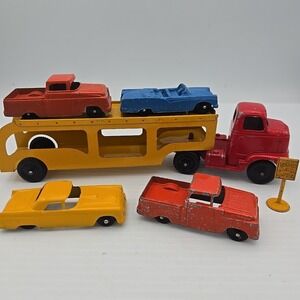 Tootsietoy RC 180 Car Transport Trailer Truck  - Four Cars